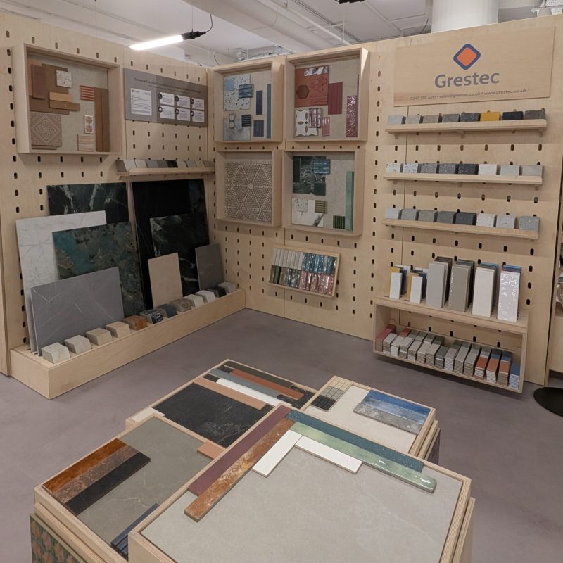 PXL_20251008_130522000.MP